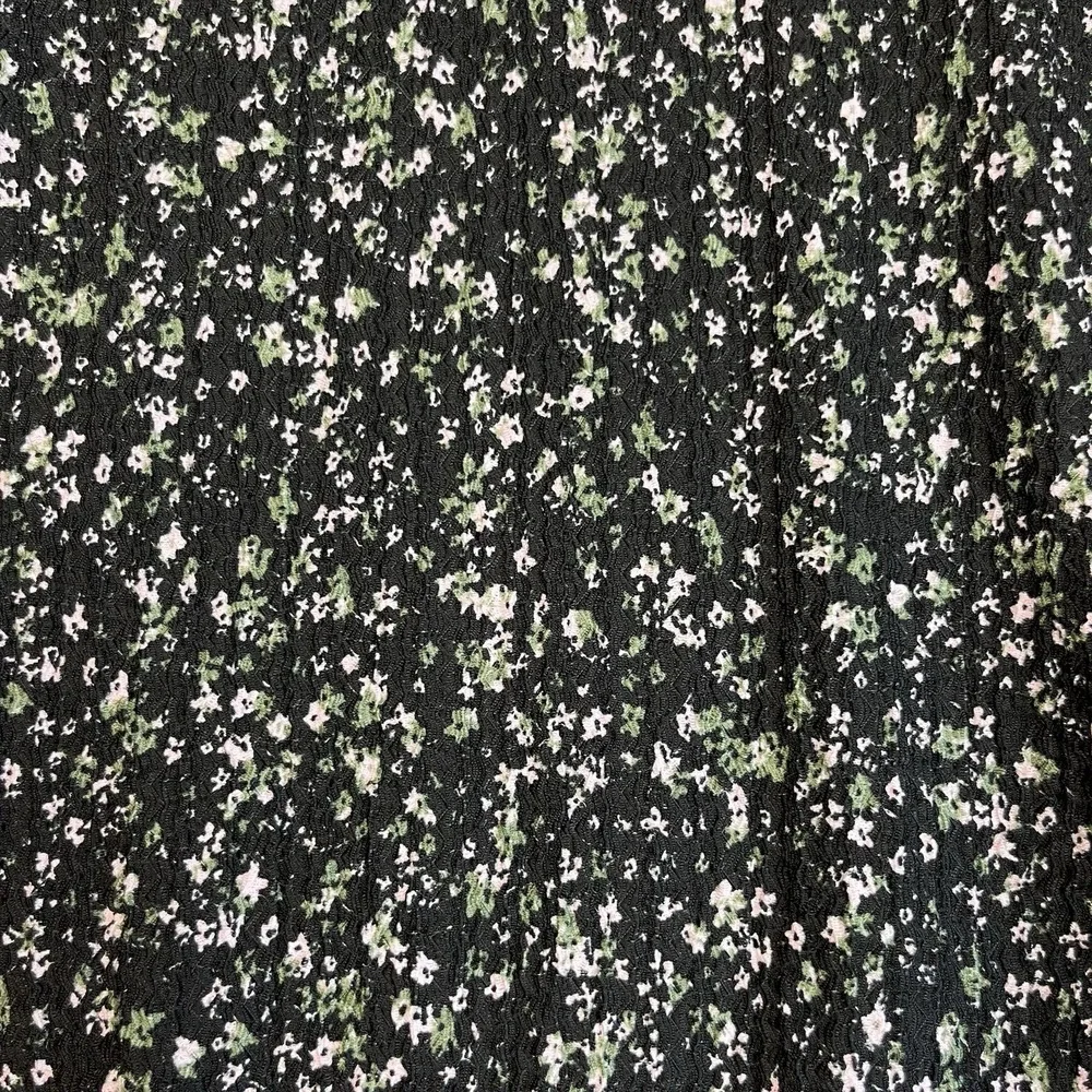 LOFT Floral Shirred Smocked Puff Sleeve Shirt‎ L